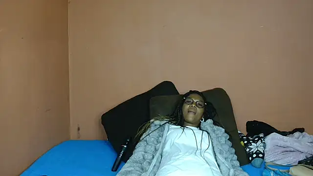 ForeverSexy  online show from 05/03/26, 04:02