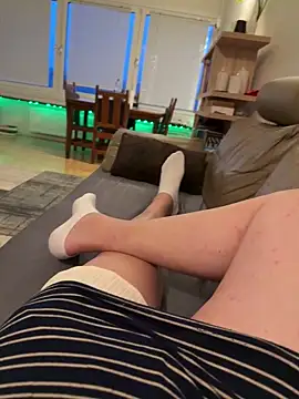 Snapshot of hungryMaya chatting on 02/25/26, 05:00 hungryMaya online show from 02/25/26, 05:00