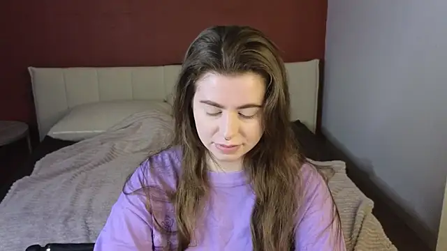 LovingWhisperr online show from 04/08/26, 01:16