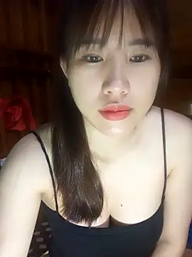 Snapshot of Yui-Ch1682 chatting on 02/24/26, 11:03 Yui-Ch1682 online show from 02/24/26, 11:03