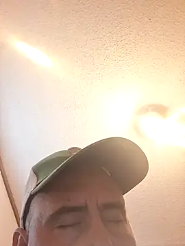 Snapshot of bojo69 chatting on 03/01/26, 03:14 bojo69 online show from 03/01/26, 03:14