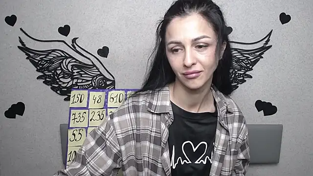 Snapshot of EvaClarkk chatting on 06/01/26, 05:09 EvaClarkk online show from 06/01/26, 05:09