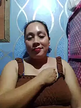 May Bombs online show from 04/09/26, 11:59