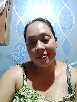 May Bombs online show from 04/10/26, 01:00