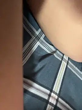 Snapshot of Miu_Xinh chatting on 02/10/26, 08:13 Miu Xinh online show from 02/10/26, 08:13