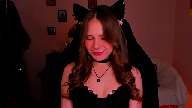 Snapshot of LanaLovely chatting on 05/21/26, 06:42 LanaLovely online show from 05/21/26, 06:42