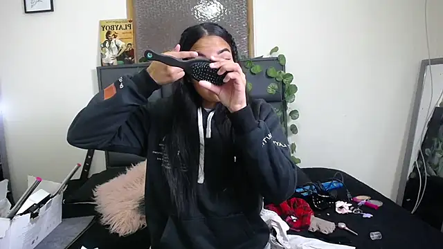 Julieta Parker online show from 03/21/26, 11:59