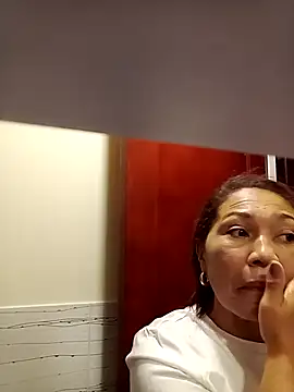 dannamomcerratt online show from 02/22/26, 07:56