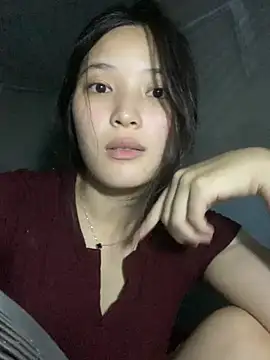 Snapshot of Suzu_xx01 chatting on 06/01/26, 04:31 Suzu xx01 online show from 06/01/26, 04:31