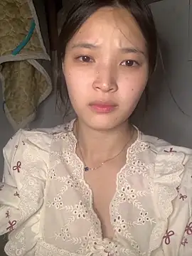 Snapshot of Suzu_xx01 chatting on 06/11/26, 04:38 Suzu xx01 online show from 06/11/26, 04:38