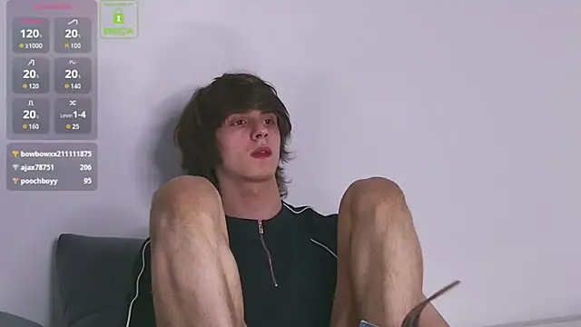 HoogWilder online show from 04/21/26, 01:42