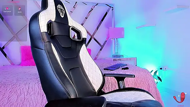 thanier 18 online show from 03/13/26, 07:20