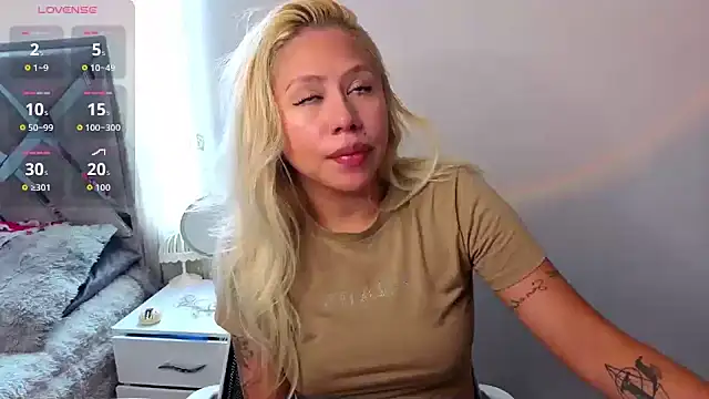 MusaGoldyn online show from 04/12/26, 06:24