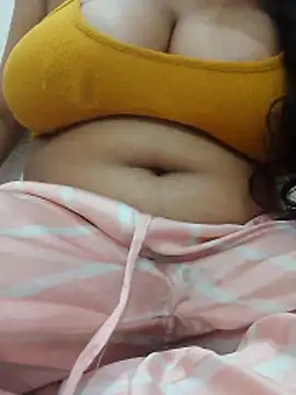 JOYAPARVEEN online show from 04/07/26, 10:59