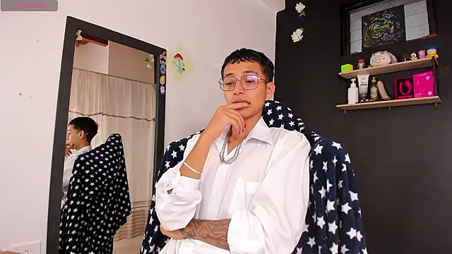 Snapshot of _Josh_Moon_ chatting on 02/12/26, 04:46 Josh Moon online show from 02/12/26, 04:46