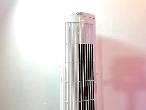 Snapshot of Snover_hot2006 chatting on 03/02/26, 02:25 Snover hot2006 online show from 03/02/26, 02:25