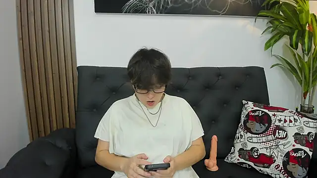  Daarcy  online show from 03/05/26, 03:02