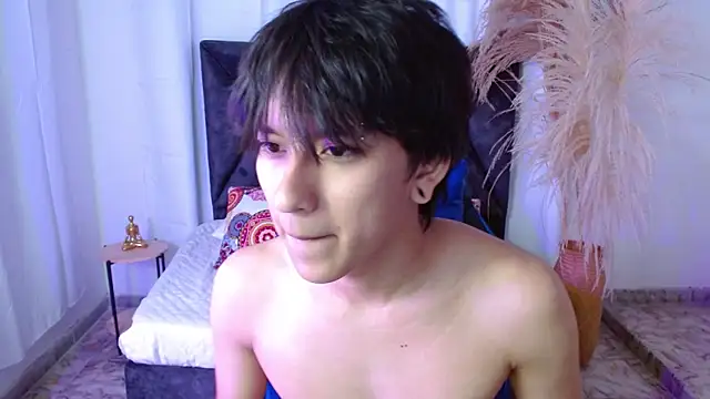 Snapshot of nikoo_18 chatting on 02/19/26, 01:51 nikoo 18 online show from 02/19/26, 01:51