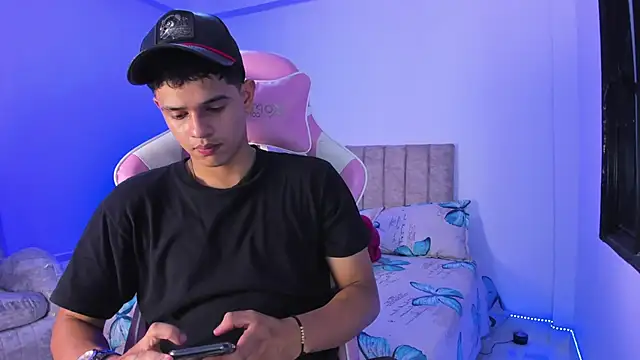 Adrian Prime  online show from 04/04/26, 06:49