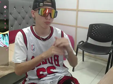 Asher costa online show from 03/11/26, 10:49