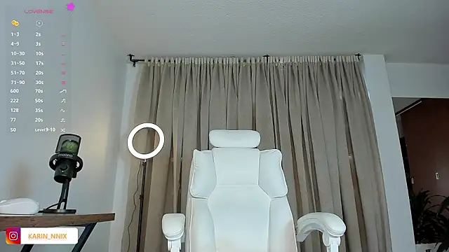 karinnixx online show from 02/28/26, 09:49