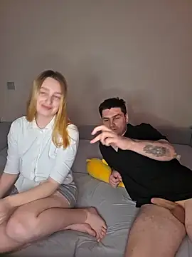 Snapshot of ToxyFoxyy chatting on 03/01/26, 11:23 ToxyFoxyy online show from 03/01/26, 11:23