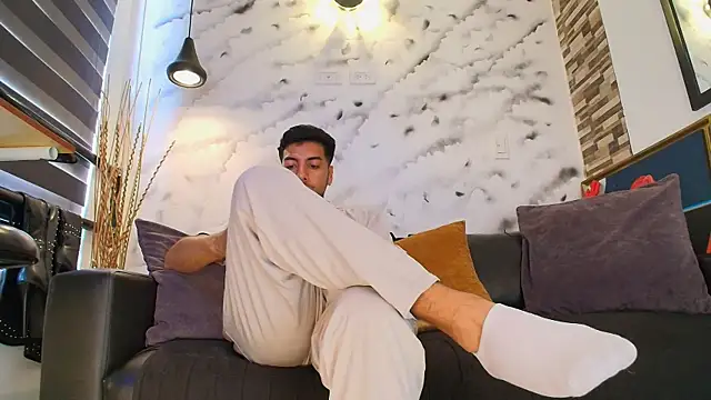 Max Hornye online show from 02/16/26, 06:59