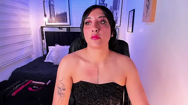 Snapshot of ladyraing chatting on 02/07/26, 03:10 ladyraing online show from 02/07/26, 03:10