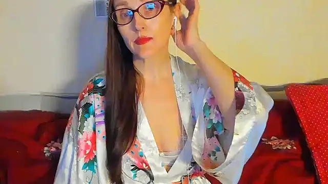 beddable woman online show from 05/12/26, 07:33