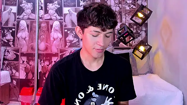 Christian Foxx online show from 04/15/26, 02:35