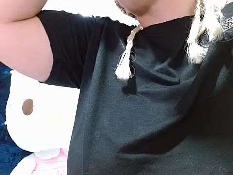 sendy VeryDirty online show from 02/15/26, 07:10