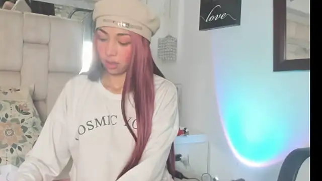 Eva cute7 online show from 03/28/26, 02:16