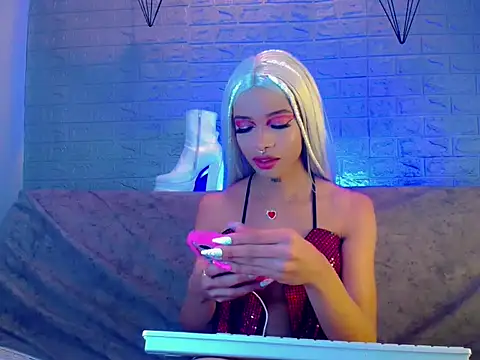 DahliaGill online show from 02/11/26, 02:49