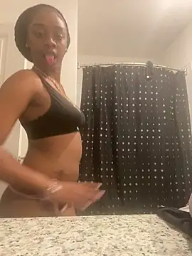 Snapshot of prettybrown9 chatting on 02/19/26, 02:51 prettybrown9 online show from 02/19/26, 02:51