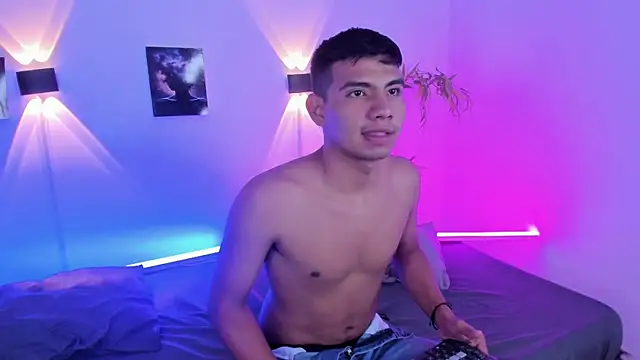 Snapshot of blacke1 chatting on 02/10/26, 12:48 blacke1 online show from 02/10/26, 12:48