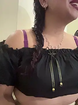 Ximena firee online show from 02/21/26, 11:22