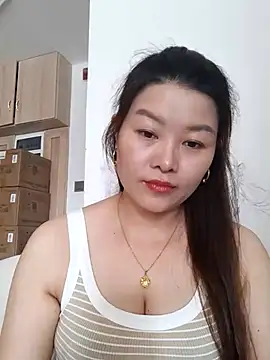 Snapshot of Jennie_dogy chatting on 06/25/26, 12:54 Jennie dogy online show from 06/25/26, 12:54