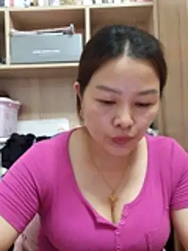 Snapshot of Jennie_dogy chatting on 06/27/26, 12:22 Jennie dogy online show from 06/27/26, 12:22