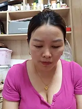 Snapshot of Jennie_dogy chatting on 06/29/26, 12:16 Jennie dogy online show from 06/29/26, 12:16