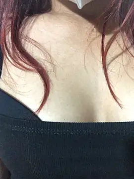 Snapshot of Cheng_baby chatting on 02/24/26, 01:36 Cheng baby online show from 02/24/26, 01:36