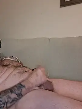 Snapshot of ldhurstII chatting on 02/12/26, 07:14 ldhurstII online show from 02/12/26, 07:14