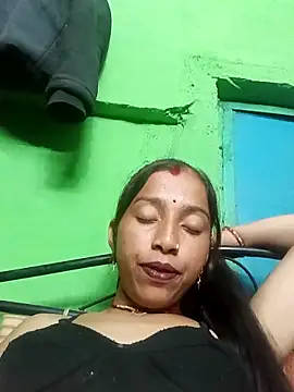 Snapshot of Cut_it73 chatting on 04/01/26, 04:15 Cut it73 online show from 04/01/26, 04:15