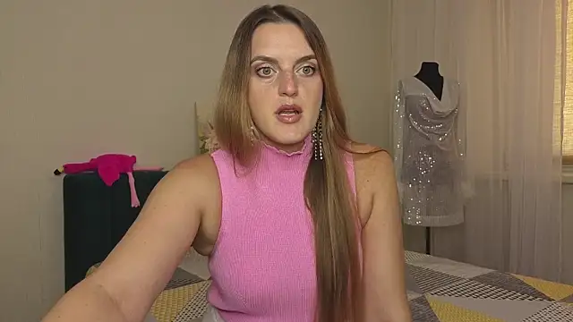 Snapshot of GEvangelinka chatting on 07/04/26, 01:39 GEvangelinka online show from 07/04/26, 01:39