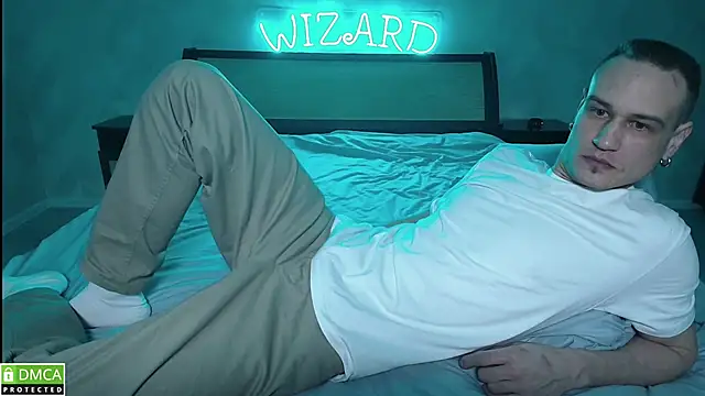 Snapshot of Lstfl_Wizard chatting on 02/19/26, 06:31 Lstfl Wizard online show from 02/19/26, 06:31