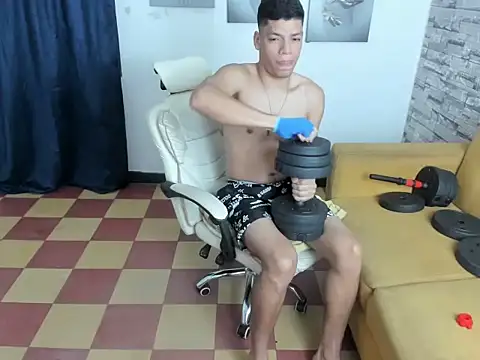 Snapshot of Andres_sant_ chatting on 02/14/26, 12:40 Andres sant online show from 02/14/26, 12:40