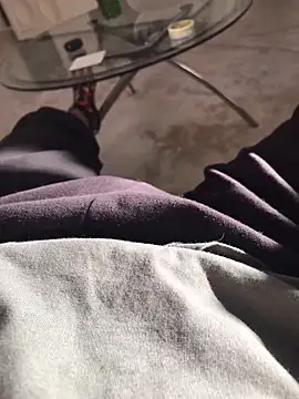 Tommyzzzzzz online show from 09/28/25, 02:55