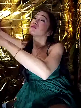 GeorginaLove09 online show from 03/23/26, 01:37