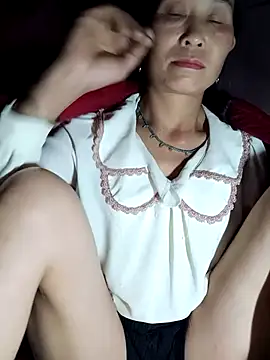 witch-xx online show from 03/29/26, 07:36