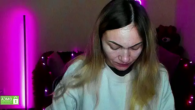 Snapshot of BlondMikey22 chatting on 02/18/26, 06:31 BlondMikey22 online show from 02/18/26, 06:31