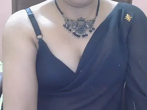 Cute Sheetal online show from 04/29/26, 12:20